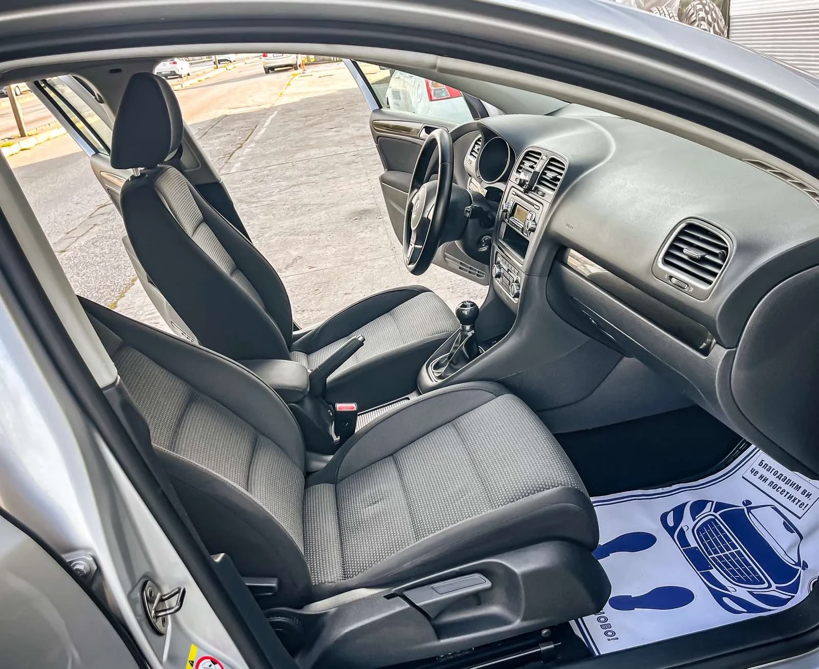 VW Golf 1.6  | Mobile.bg   7