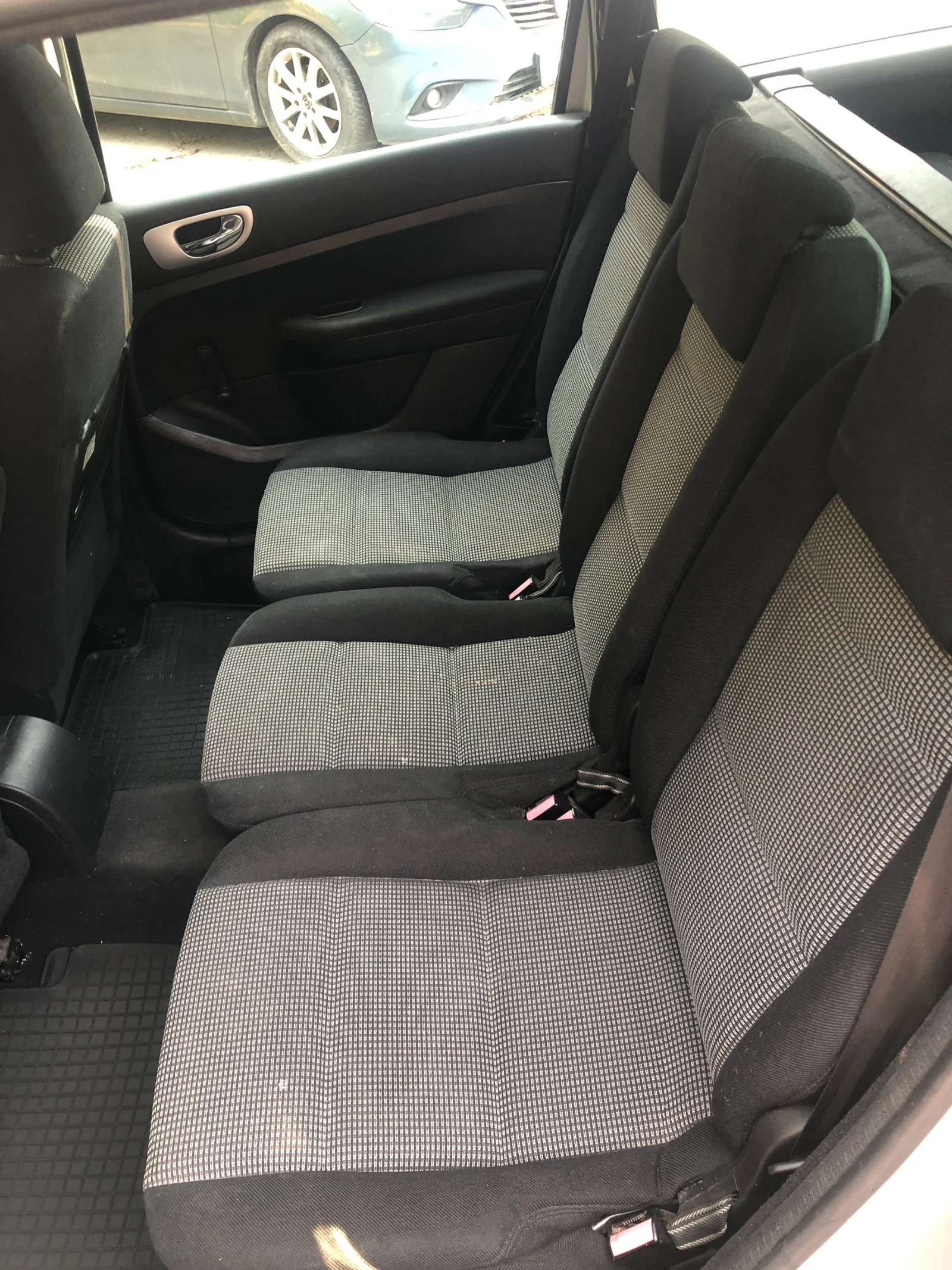 Peugeot 307 SW 1.6i 109кс ГАЗ - изображение 9