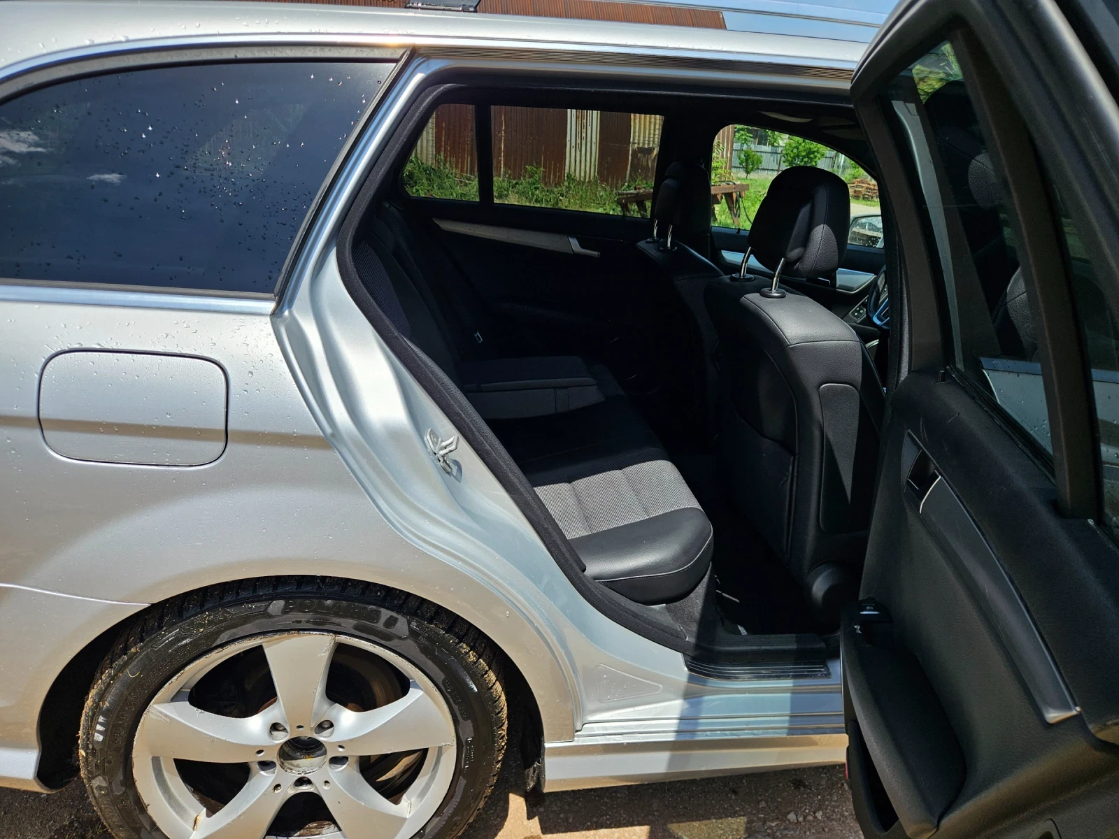 Mercedes-Benz C 200 * * ������* * AMG* * 184��.* * �������*  | Mobile.bg � ����������� 12