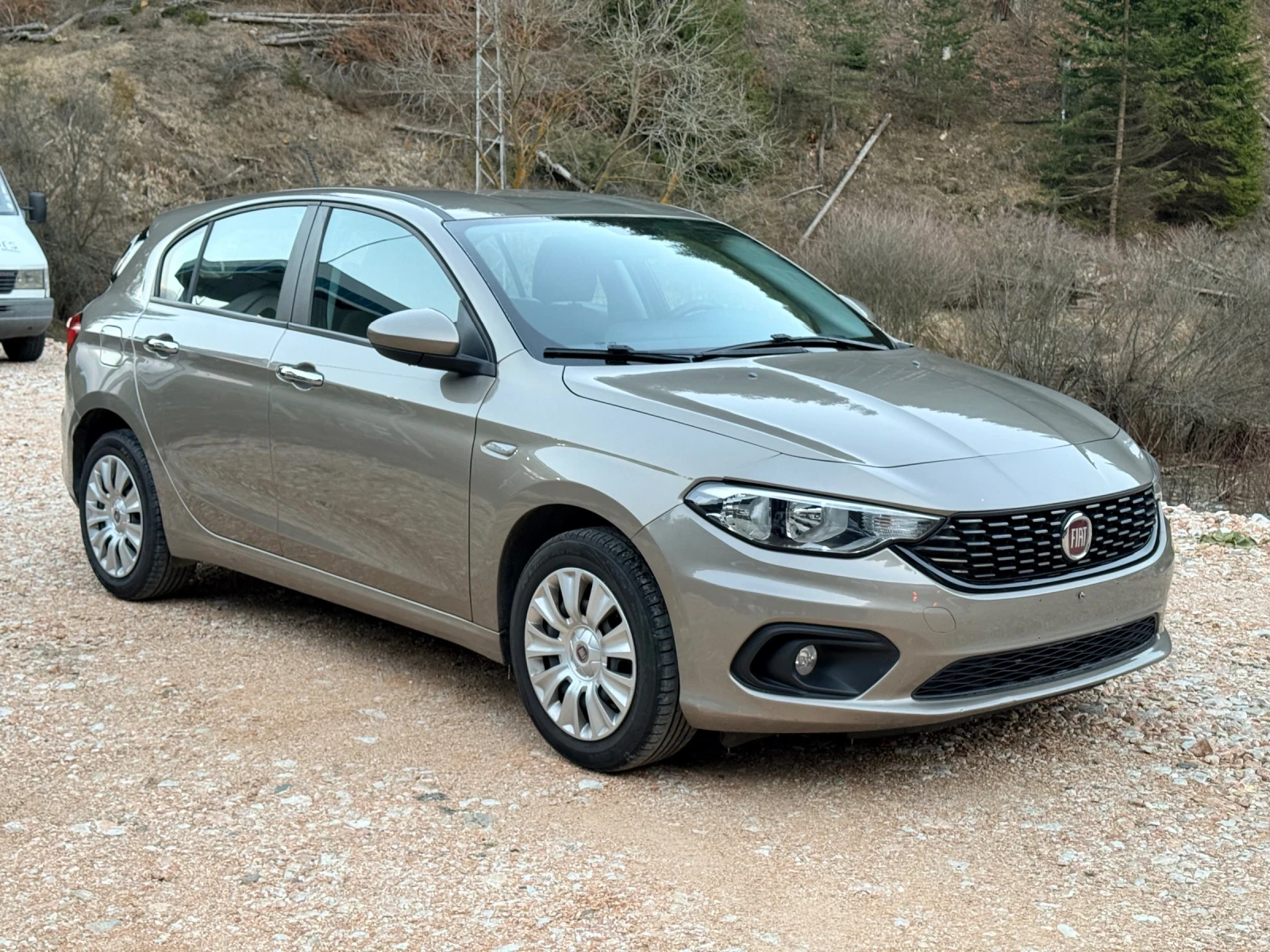 Fiat Tipo 1.3Mjt* EURO6* ������ ��* 2�����* 2017�.  | Mobile.bg � ����������� 1
