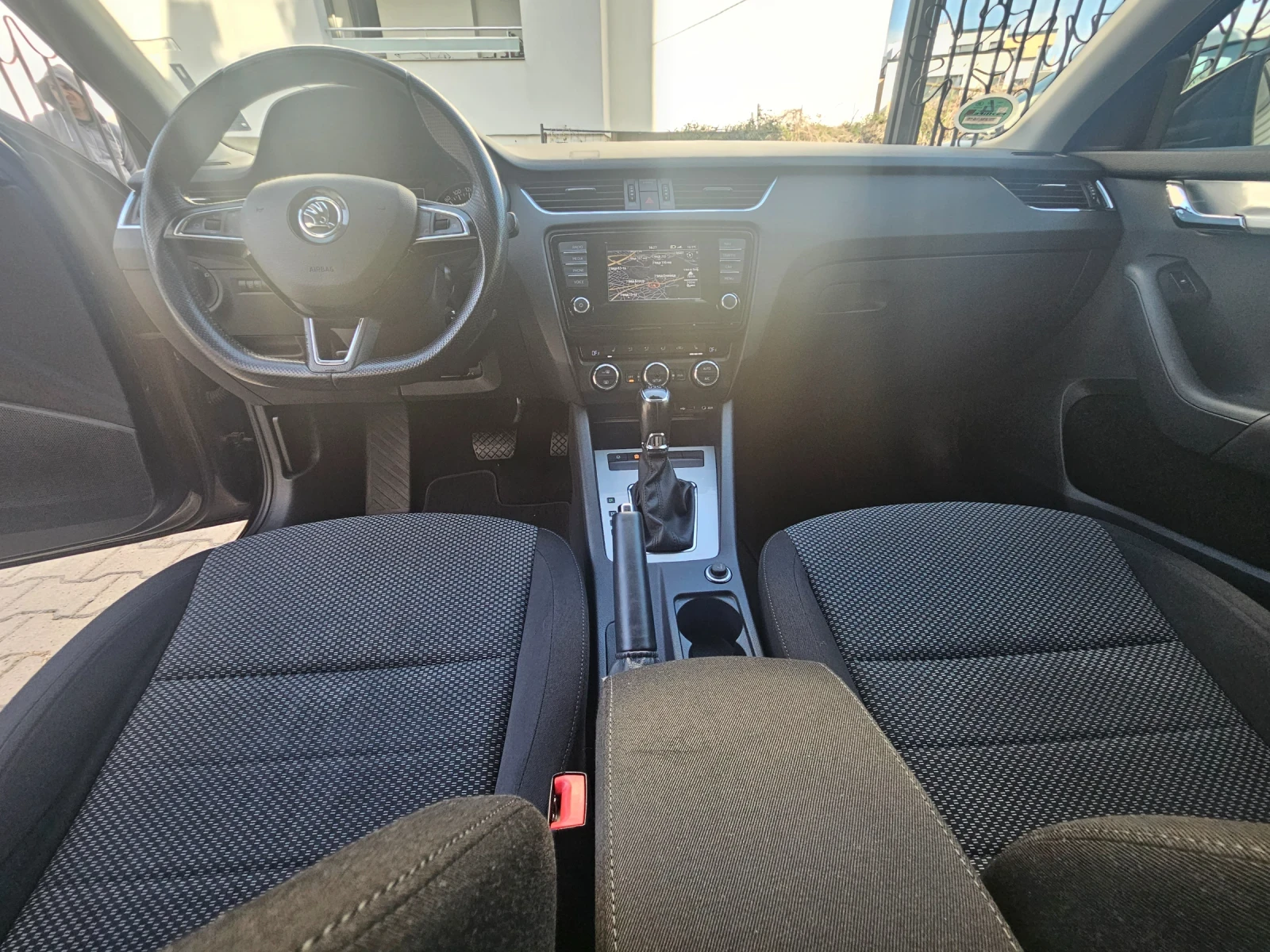 Skoda Octavia 2.0 150 �.�. DSG | Mobile.bg � ����������� 11