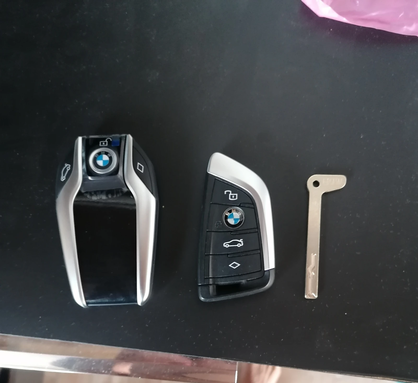 BMW 320  Xdrive, mild hybrid M paket, снимка 10 - Автомобили и джипове - 53892954