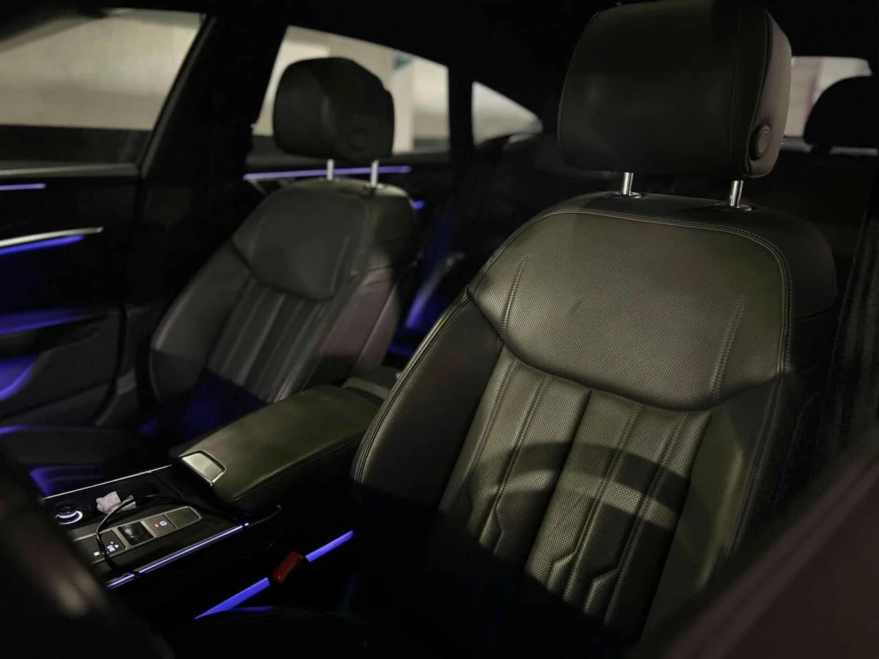 Audi A7 Technik  CARFAX, снимка 10 - Автомобили и джипове - 54258542