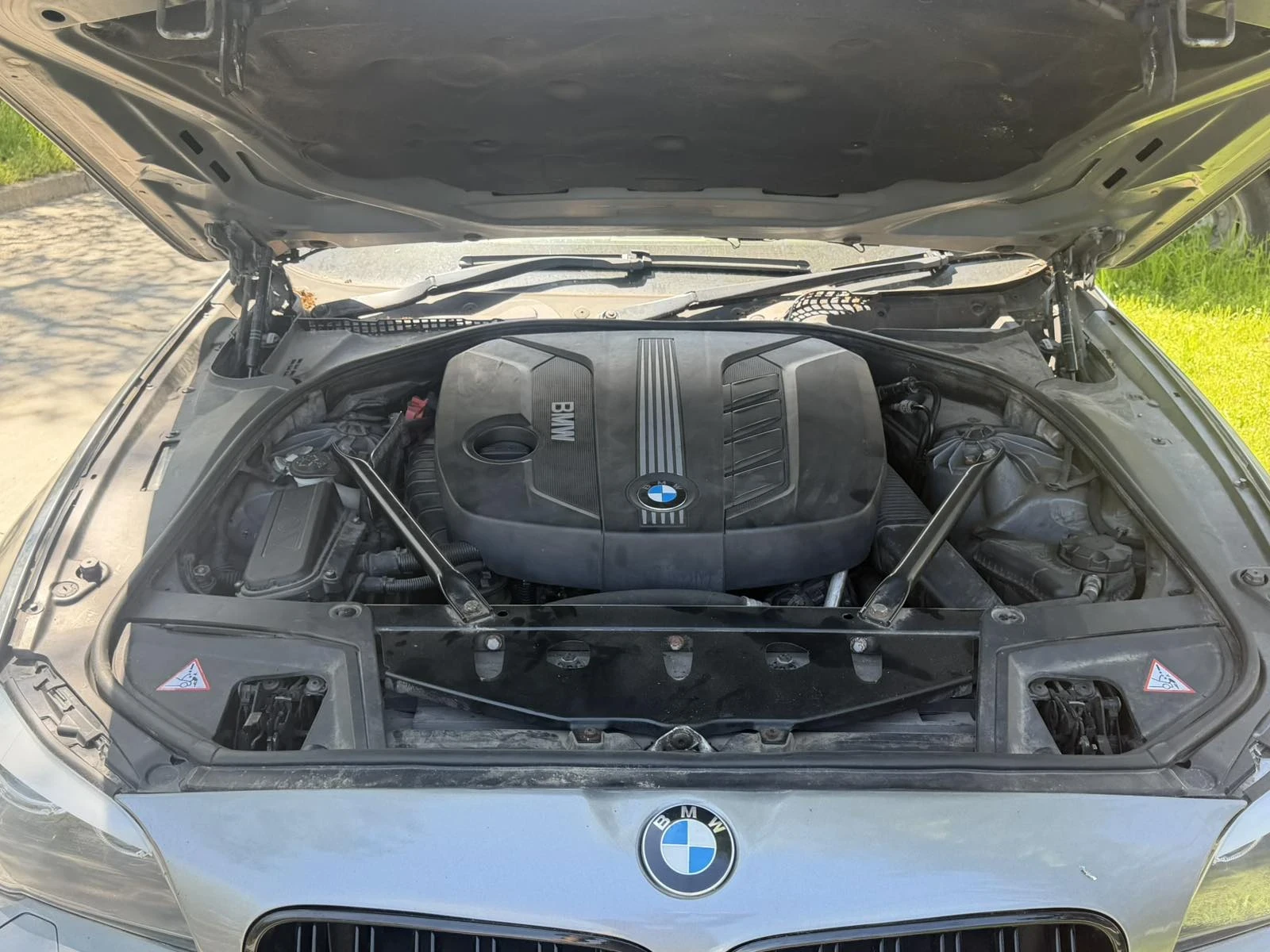 BMW 520 Десен волан, снимка 12 - Автомобили и джипове - 54477964