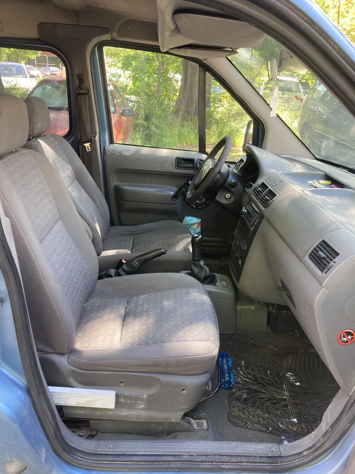 Ford Tourneo Connect 1.7D, снимка 13 - Автомобили и джипове - 54590030