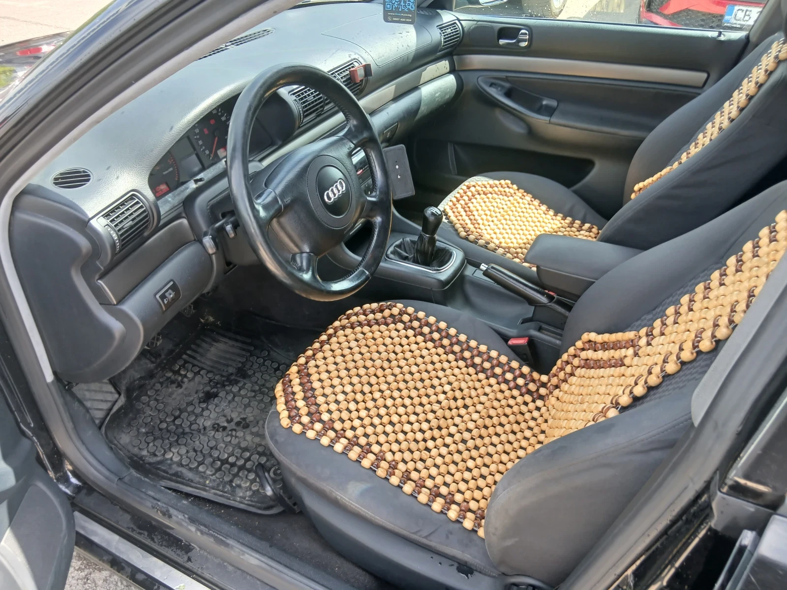 Audi A4 1.9 TDI 116 к.с. климатроник, снимка 9 - Автомобили и джипове - 54602789