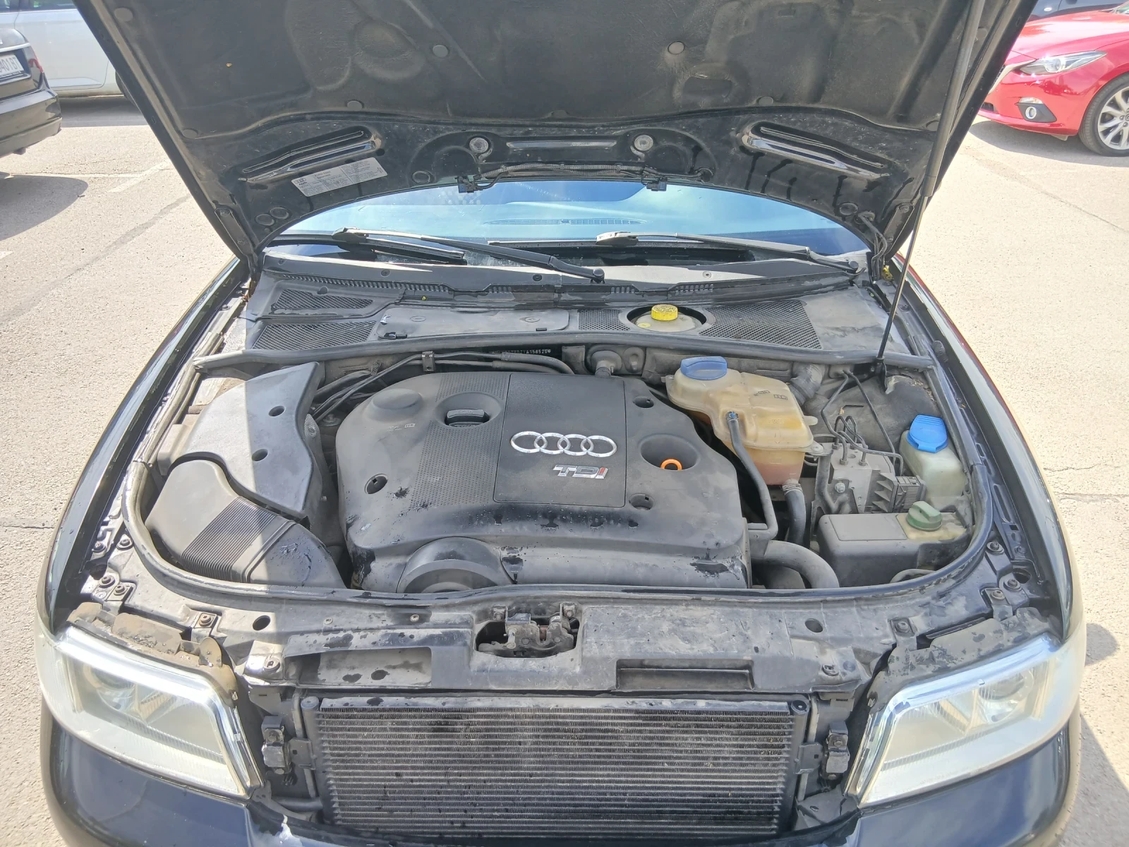 Audi A4 1.9 TDI 116 к.с. климатроник, снимка 15 - Автомобили и джипове - 54602789