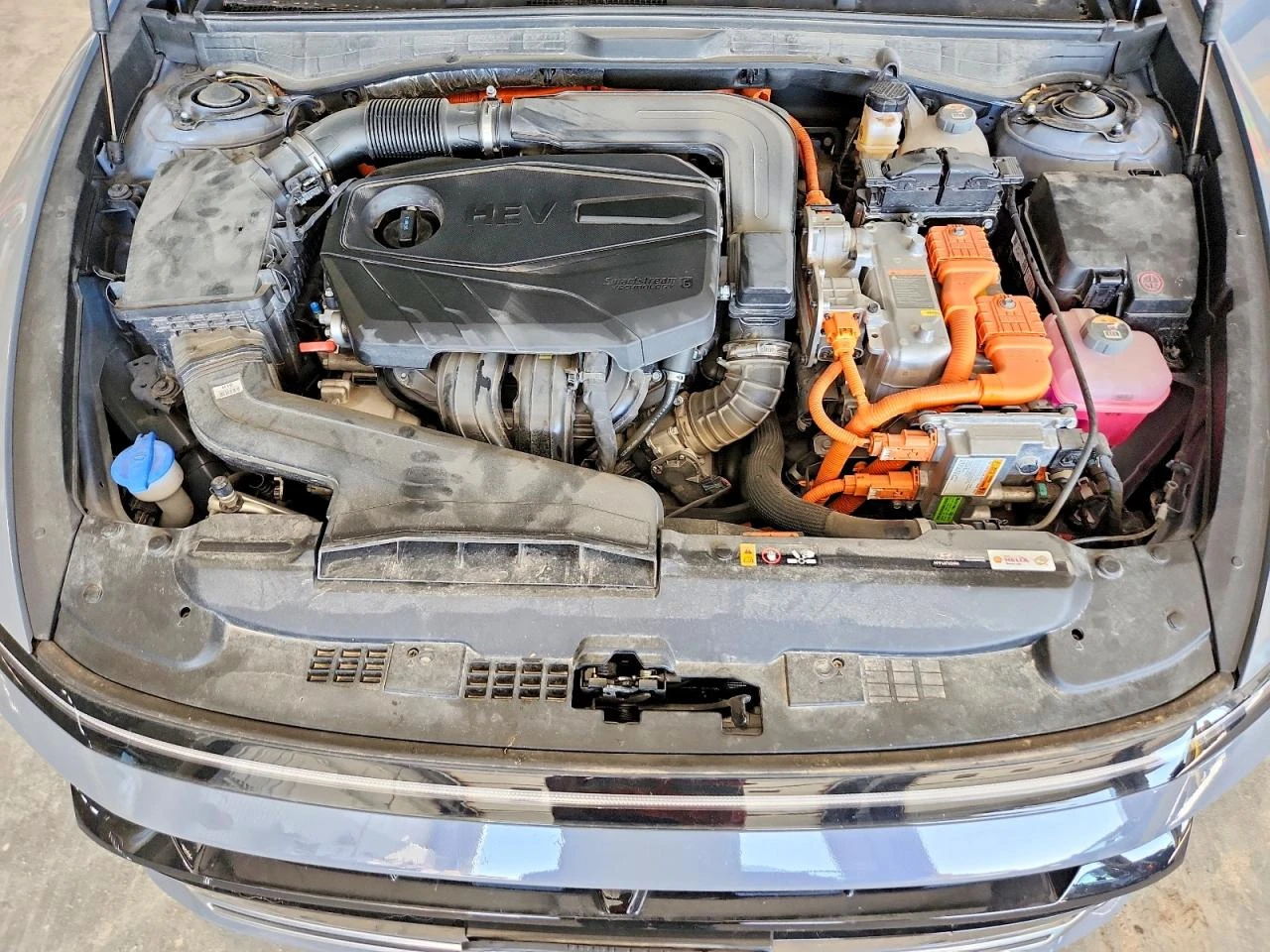 Hyundai Sonata 2.0l Hybrid Limited, снимка 11 - Автомобили и джипове - 54913573