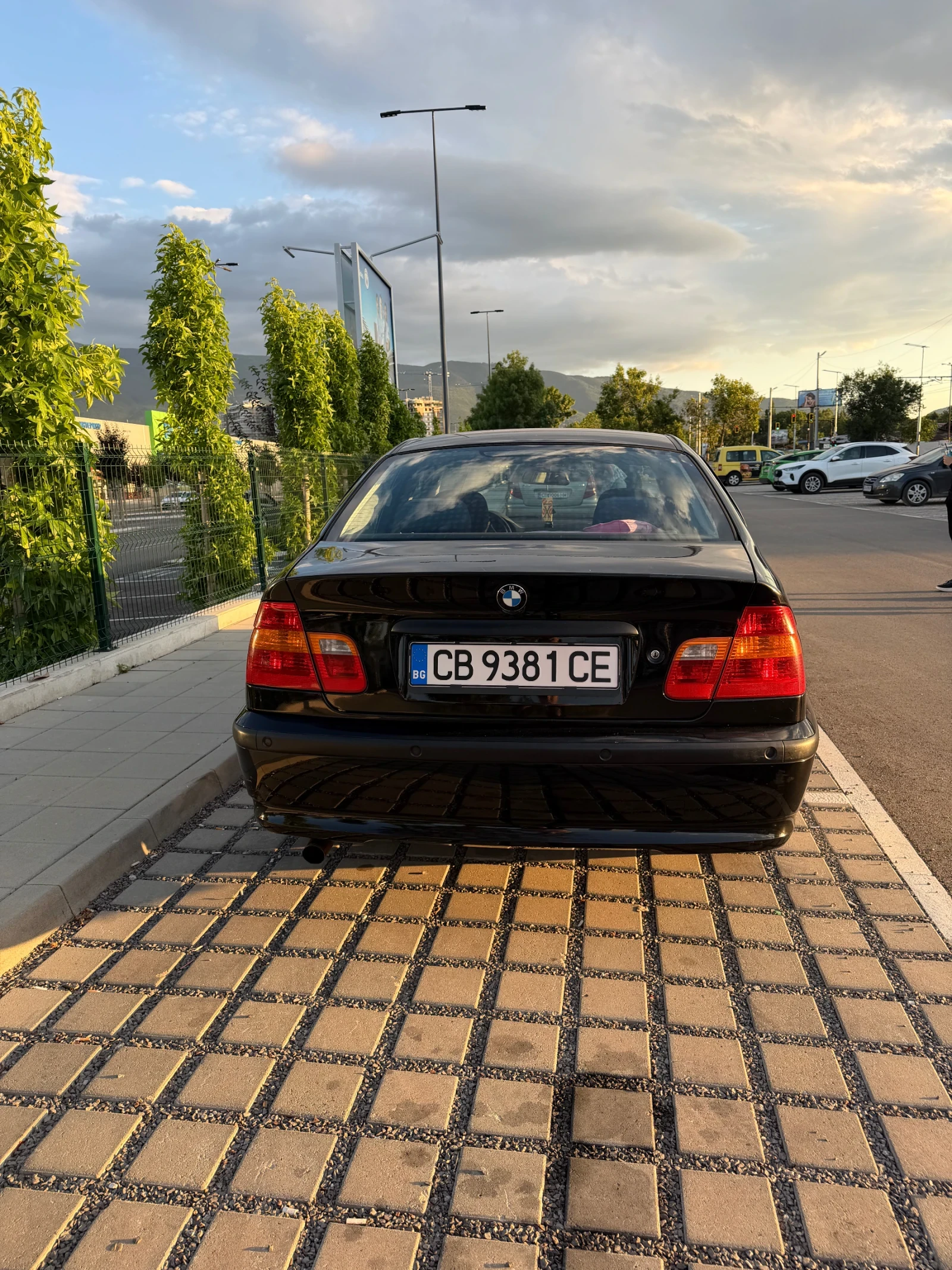 BMW 316, снимка 3 - Автомобили и джипове - 55223987