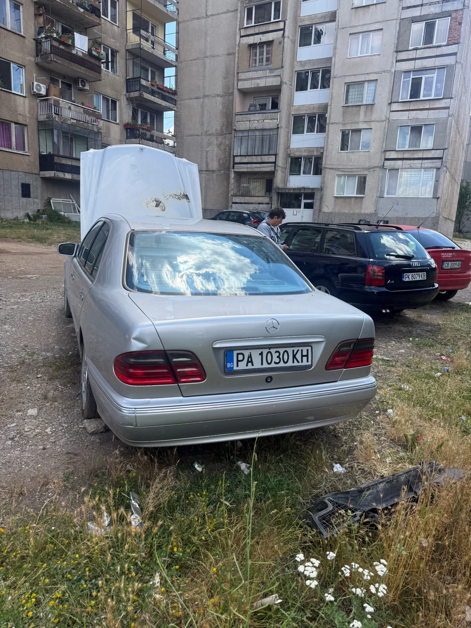 Mercedes-Benz E 320, снимка 10 - Автомобили и джипове - 55253232