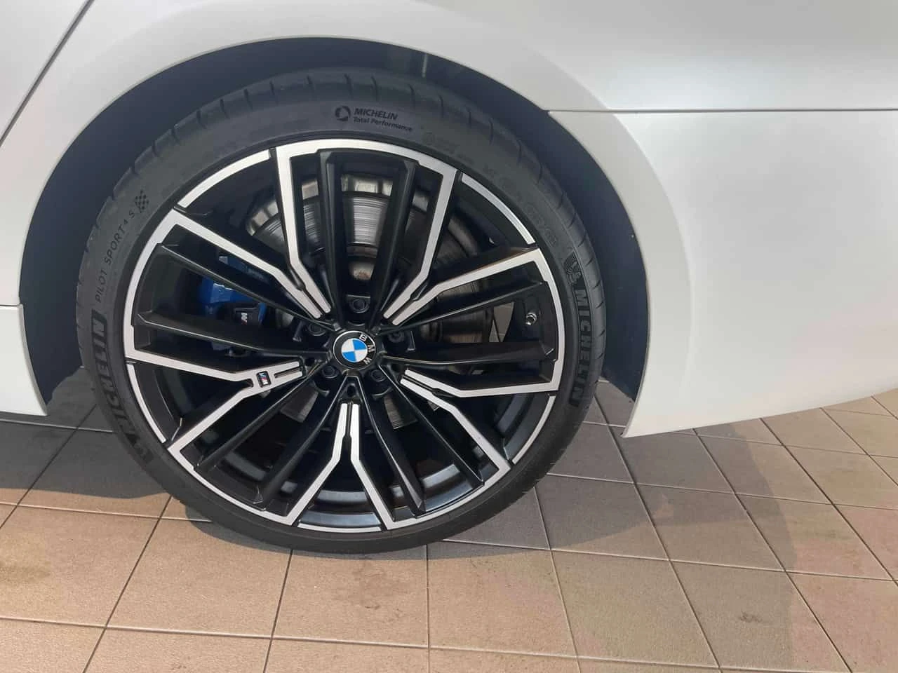 BMW 550 | АВТОКРЕДИТ | ОТ ПРЕДСТАВИТЕЛСТВО | , снимка 7 - Автомобили и джипове - 55269166
