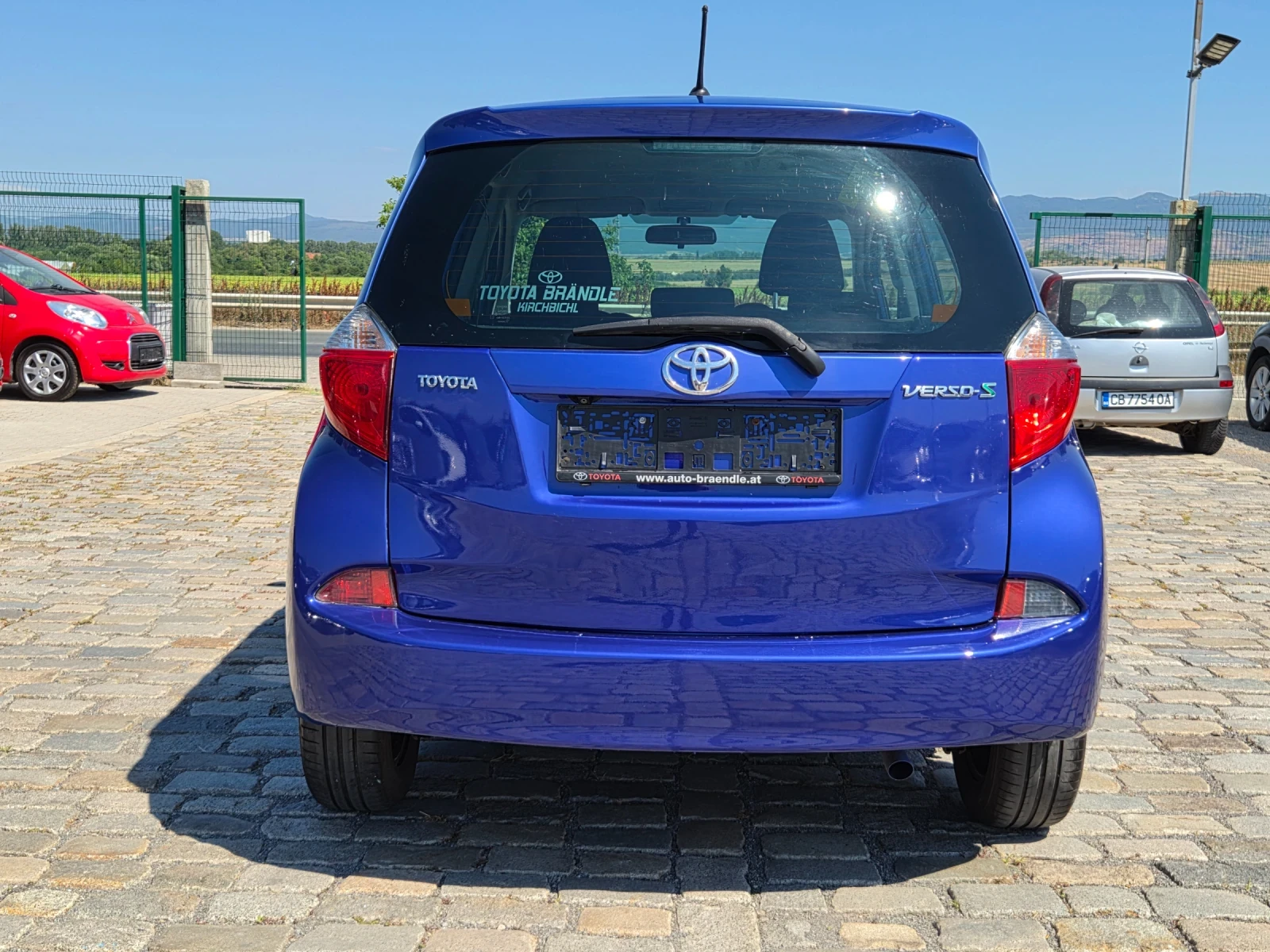 Toyota Verso S 1.33i 99кс ЕВРО 5 КАМЕРА РЕАЛНИ КИЛОМЕТРИ, снимка 7 - Автомобили и джипове - 55619427