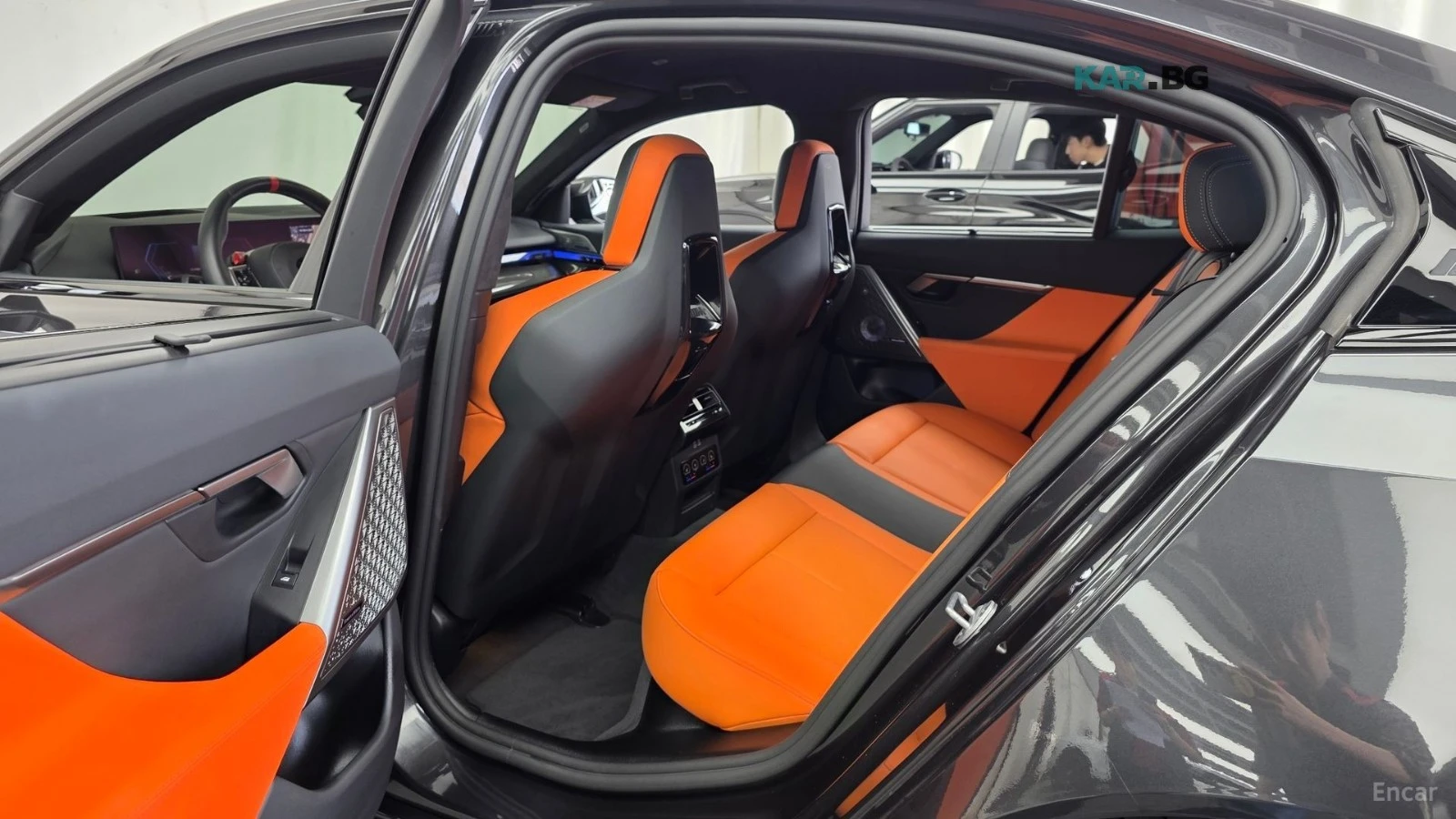 BMW M5 G90* PLUG-IN HYBRID* BOWERS&WILKINS* FULL, снимка 14 - Автомобили и джипове - 55819800