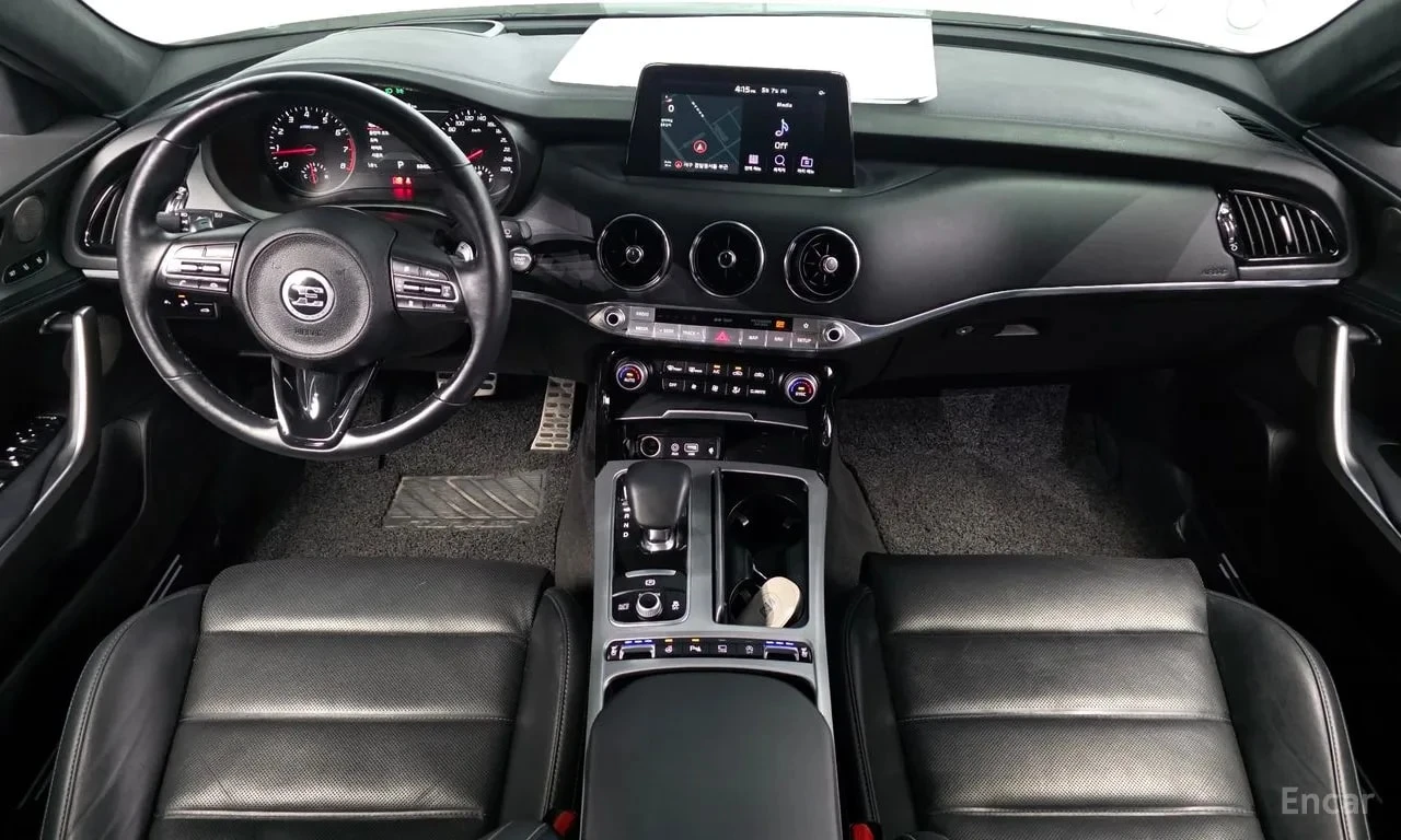 Kia Stinger * 2.0 Turbo AWD * БЕЗ ПЪРВОНАЧАЛНА ВНОСКА, снимка 7 - Автомобили и джипове - 55834123