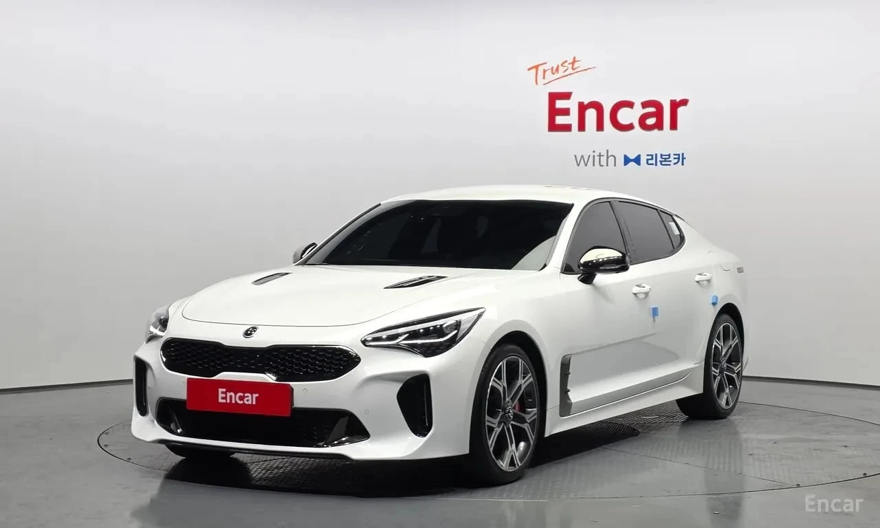 Kia Stinger * 2.0 Turbo AWD * КРАЙНА ЦЕНА ДО БЪЛГАРИЯ