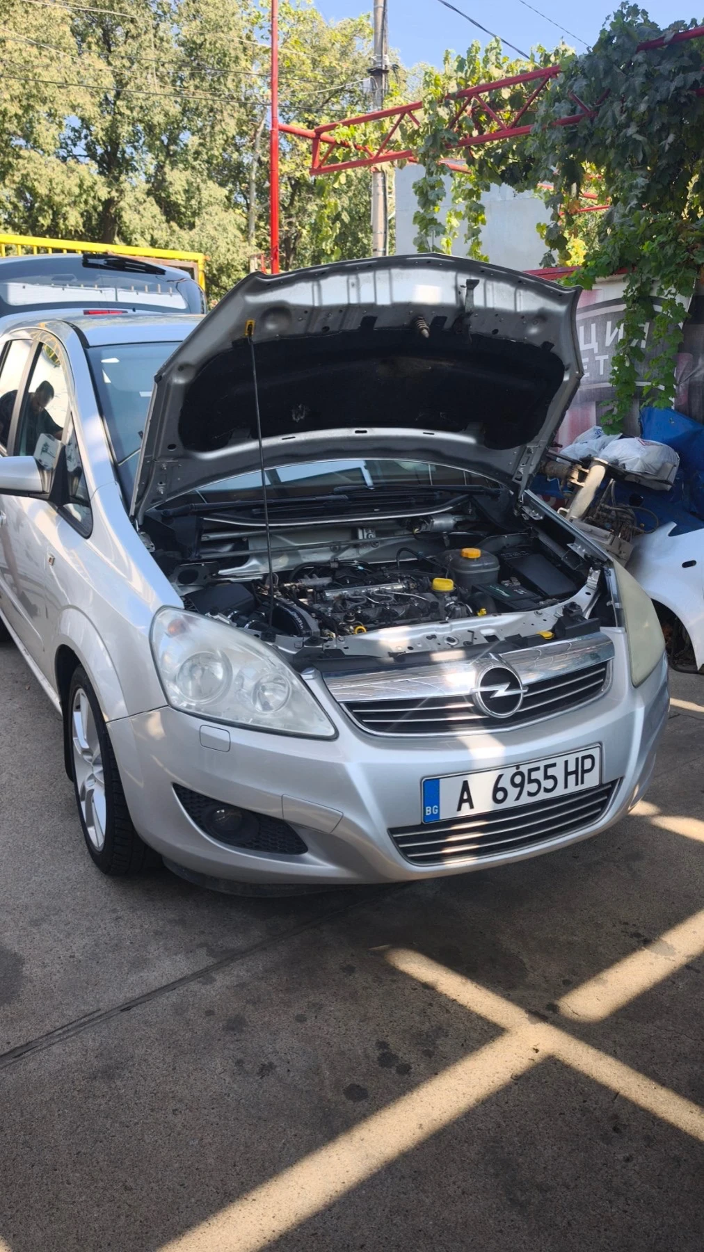 Opel Zafira 1.9 6+ 1