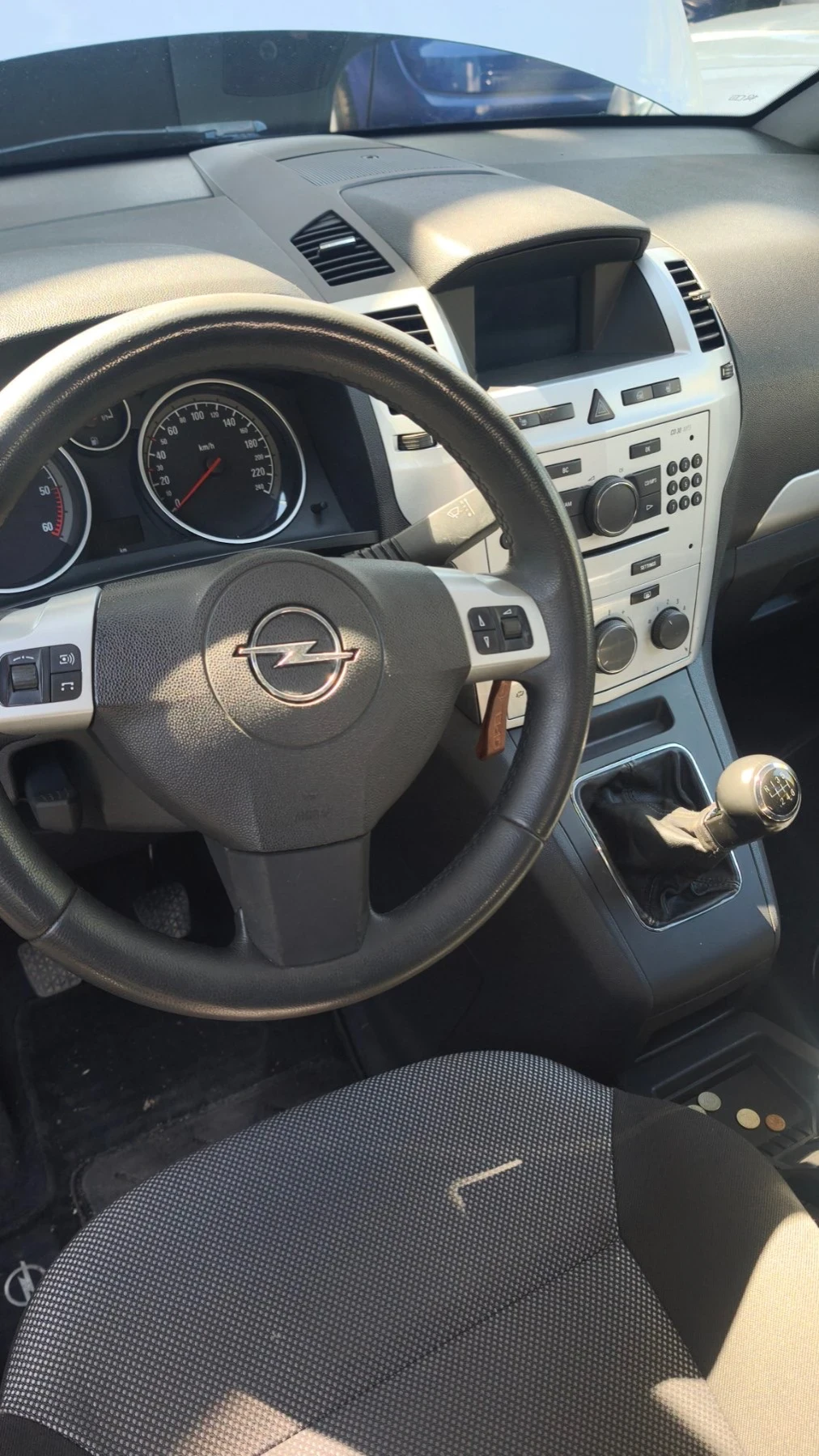 Opel Zafira 1.9 6+ 1, снимка 7 - Автомобили и джипове - 55959257