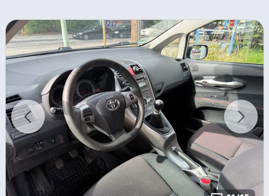 Toyota Auris 1.6 FACELIFT, снимка 9 - Автомобили и джипове - 56336005