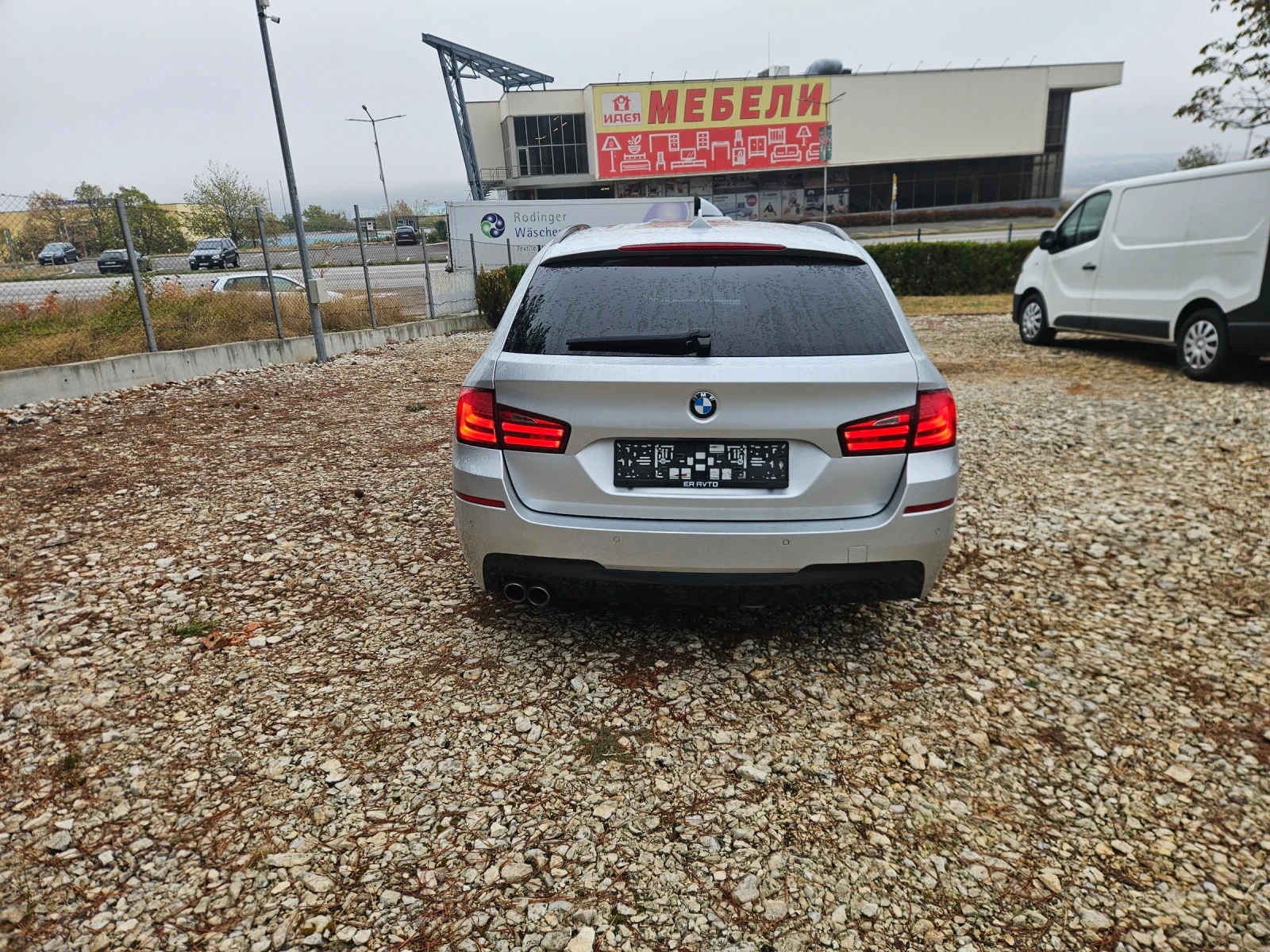 BMW 520 2.0184 кс М-pak, снимка 4 - Автомобили и джипове - 56601944
