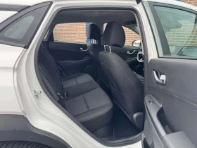 Hyundai Kona 1.6 GDI HEV Hybrid 2022г., снимка 15