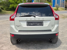 Volvo XC60 2.4d D4 AWD, снимка 4