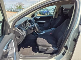 Volvo XC60 2.4d D4 AWD, снимка 13