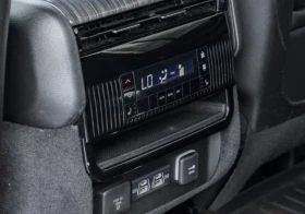 Jeep Grand Wagoneer 5.7 HEMI * 7 МЕСТА * ОБДУХВАНЕ * ТВ * CARFAX *  - 39999 € / 78231.24 лв. - 82744089 14