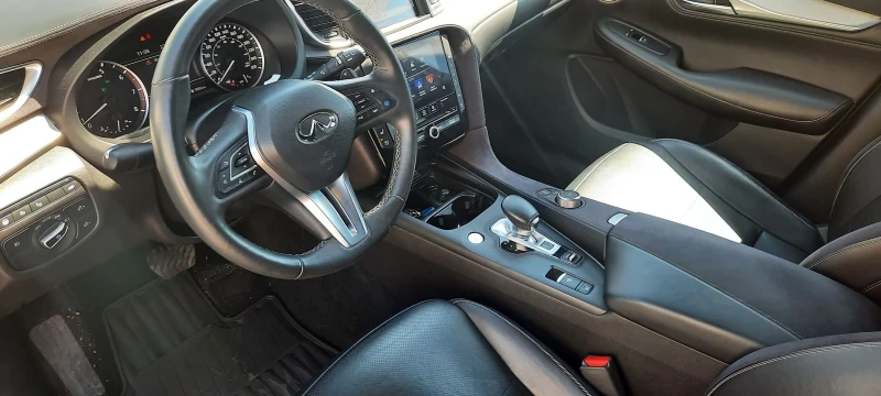 Infiniti QX50 Sensory, снимка 11 - Автомобили и джипове - 40715446