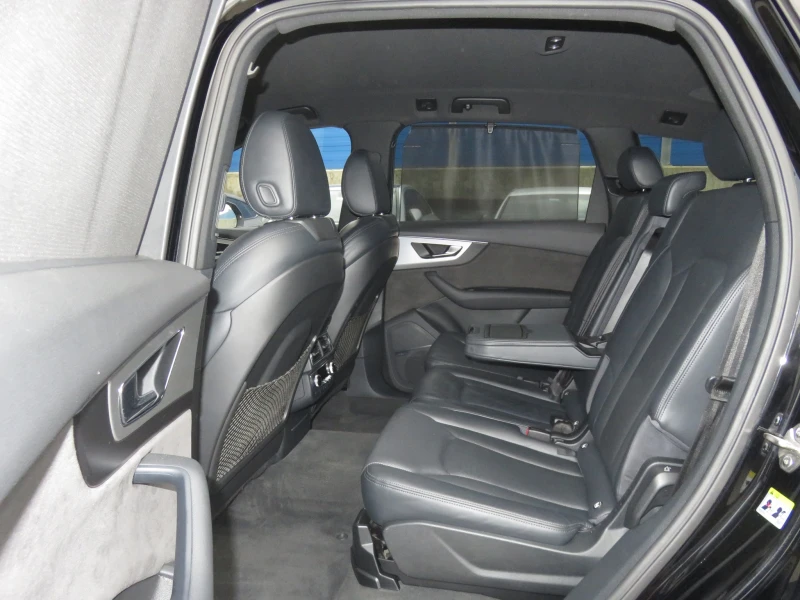 Audi SQ7 4.0 TDI Quattro, снимка 15 - Автомобили и джипове - 51255581