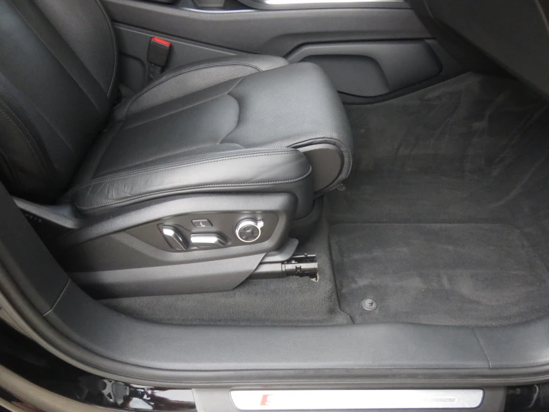 Audi SQ7 4.0 TDI Quattro, снимка 11 - Автомобили и джипове - 51255581