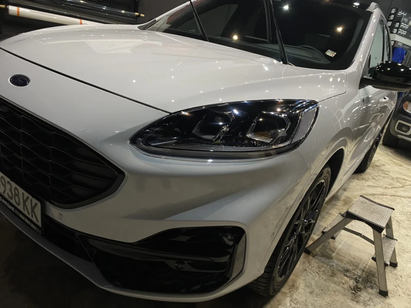 Ford Kuga ST-LINE X, 4WD 2.5 FHEV - BLACK PACK EDITION, снимка 2 - Автомобили и джипове - 52230225