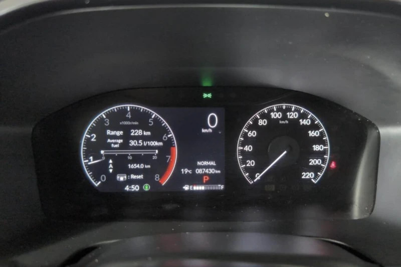 Honda Cr-v LX / DISTRONIC / ПОДГРЕВИ / KEYLESS / НОВИ ГУМИ, снимка 13 - Автомобили и джипове - 52473674