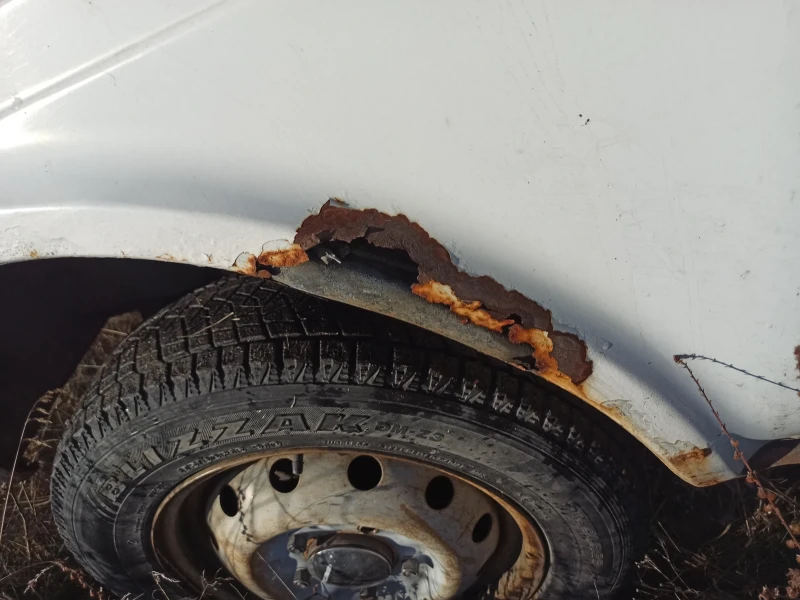 Lada Niva 1.7, снимка 7 - Автомобили и джипове - 52738285