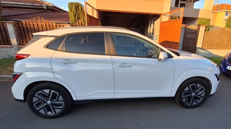 Hyundai Kona Long-range 64kWh Facelift 100% SOH, снимка 6 - Автомобили и джипове - 52793555