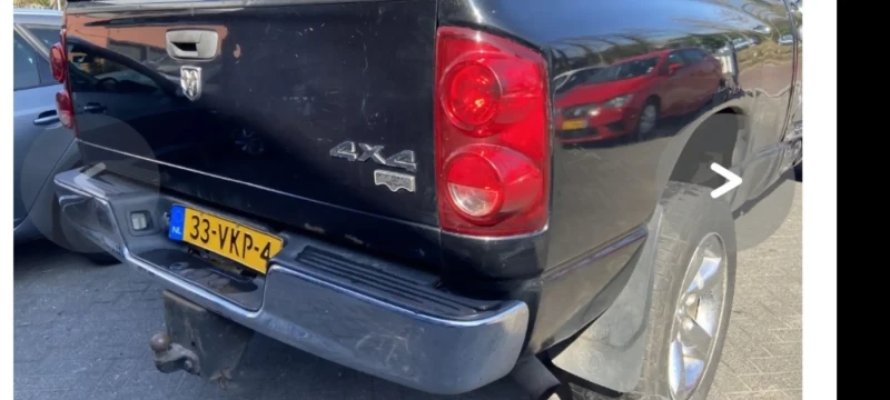 Dodge RAM 1500 Товарен 5+ 1, снимка 2 - Автомобили и джипове - 53343757