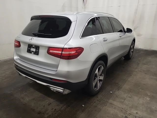 Mercedes-Benz GLC 300 ПОДГРЕВ/НАВИ/KEYLESS/ПАМЕТ, снимка 4 - Автомобили и джипове - 48402430