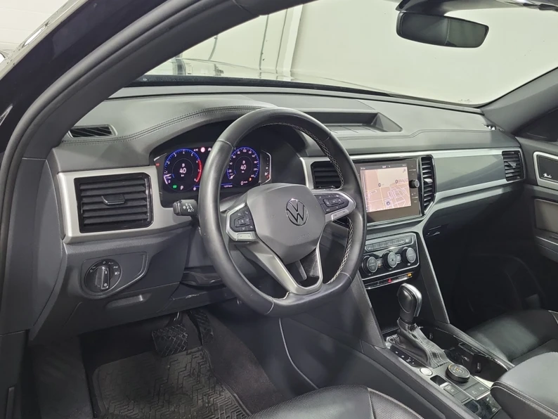 VW Atlas 3.6L SEL CARFAX, снимка 6 - Автомобили и джипове - 54820727