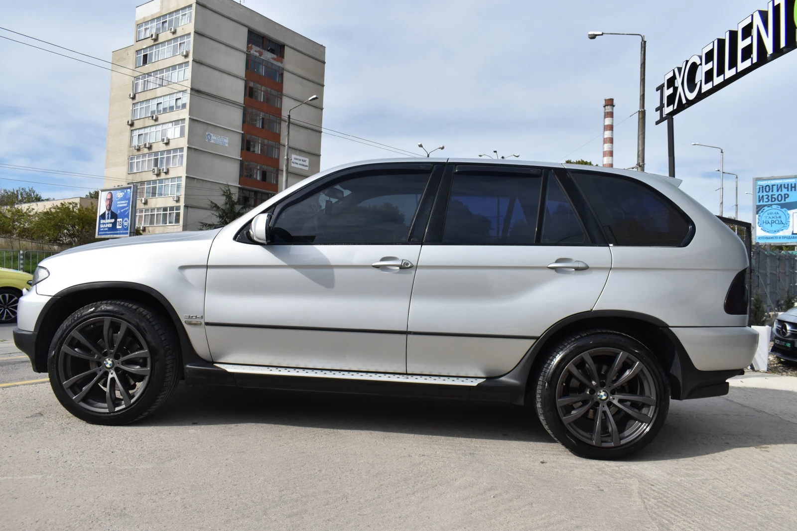 BMW X5 3.0D* FACELIFT* NAVY* CAMERA* СЕРВИЗНО ОБСЛУЖЕН - изображение 3