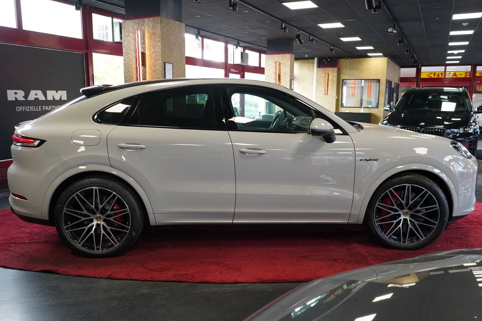 Porsche Cayenne S COUPE E-hibrid | Mobile.bg   6