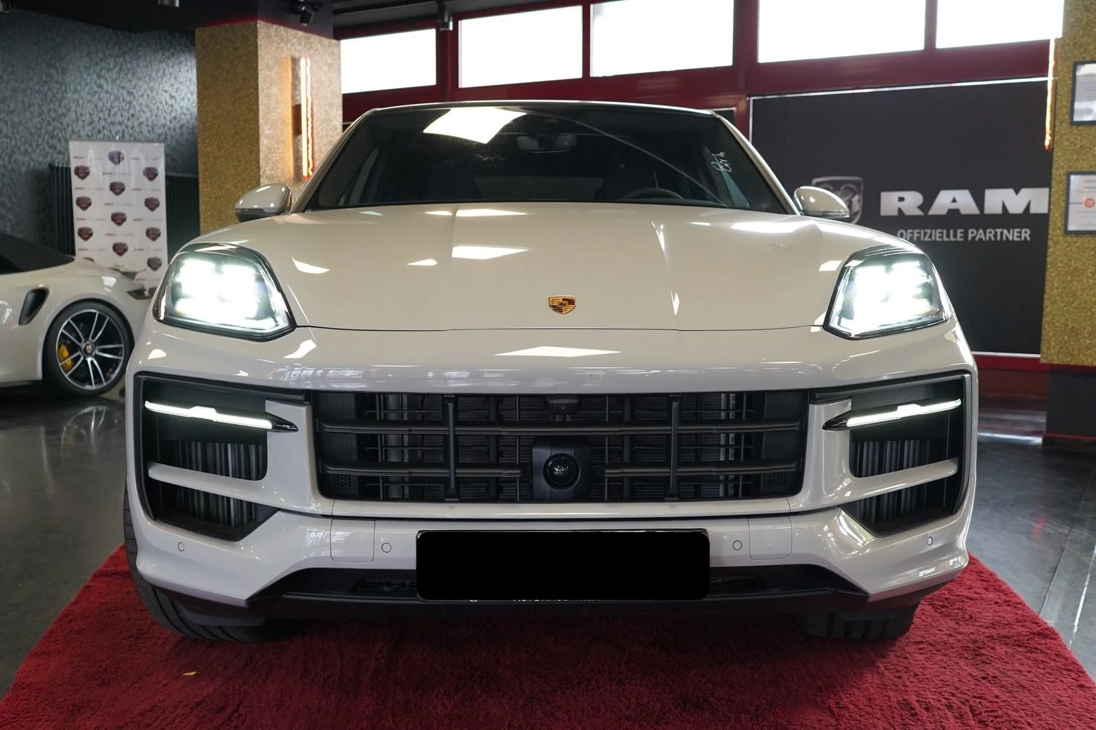 Porsche Cayenne S COUPE E-hibrid | Mobile.bg   3