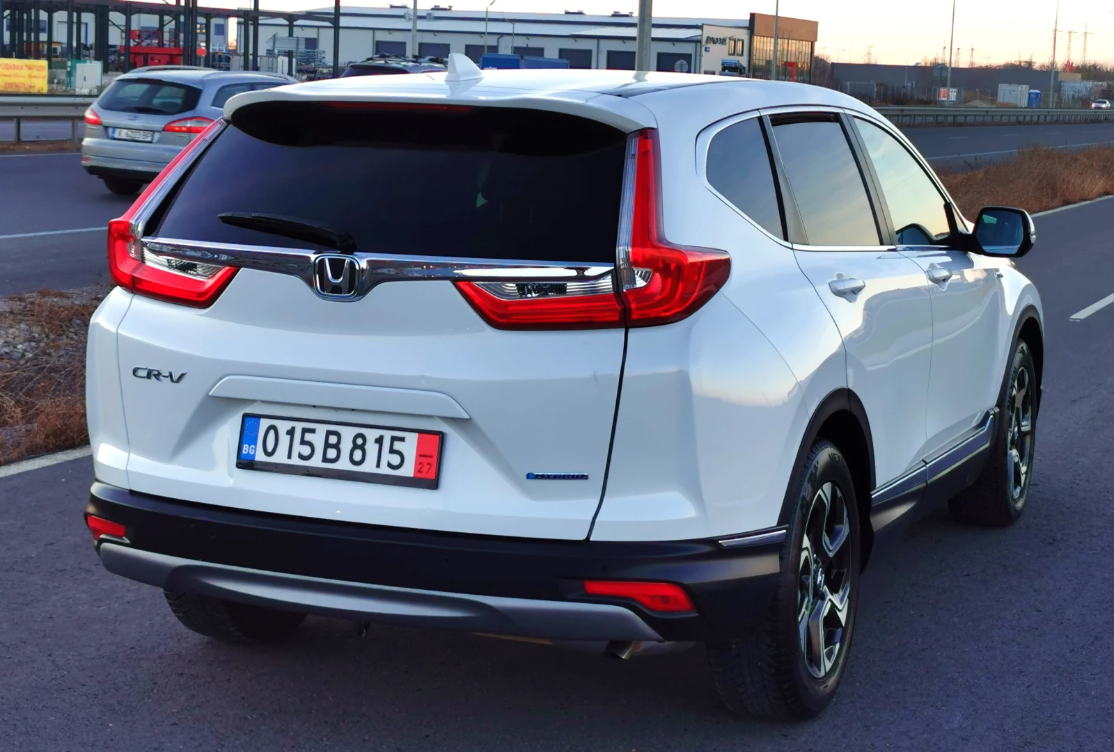 Honda Cr-v 2.0i HYBRID/LED - изображение 5