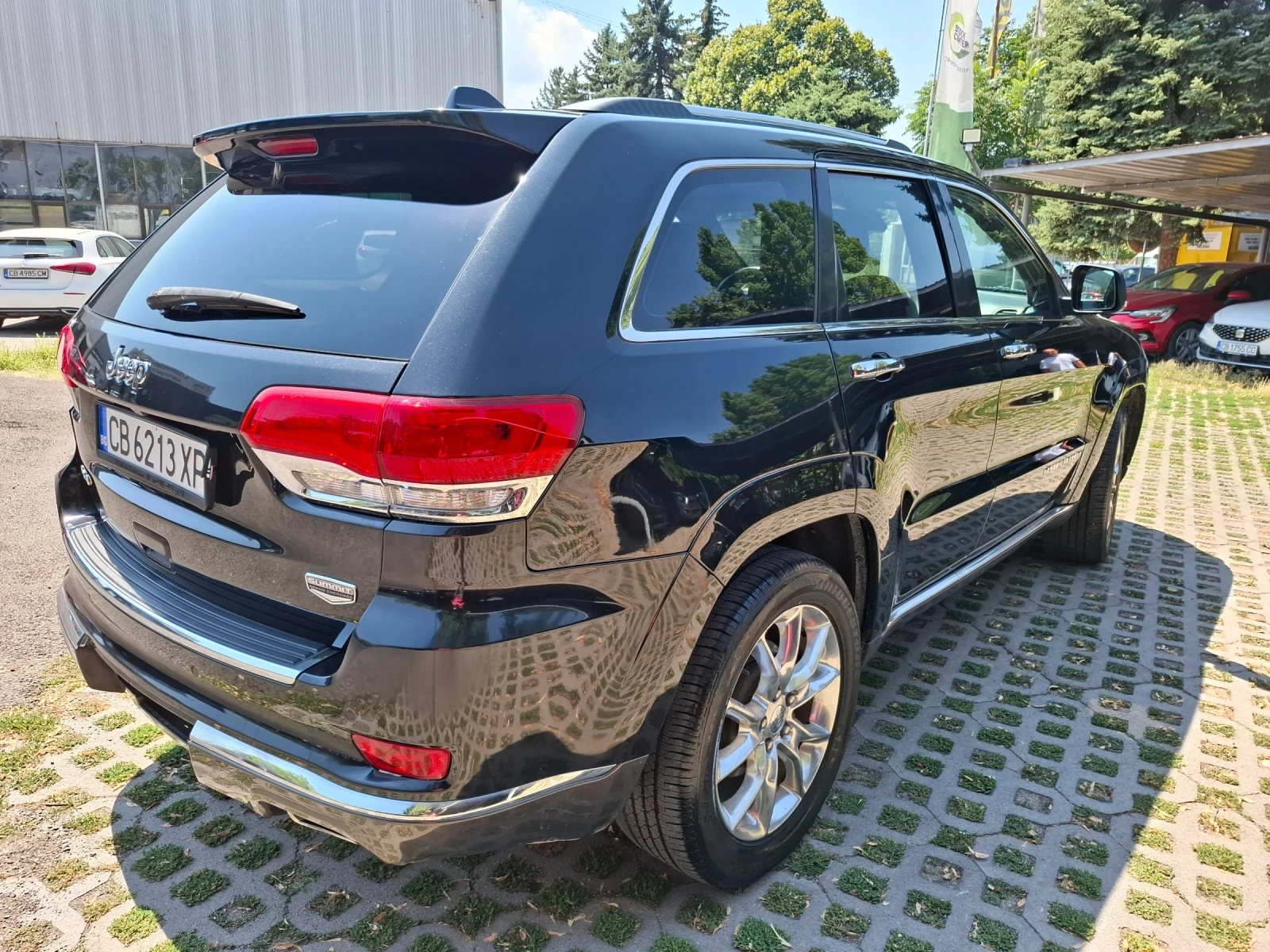 Jeep Grand cherokee  - изображение 3