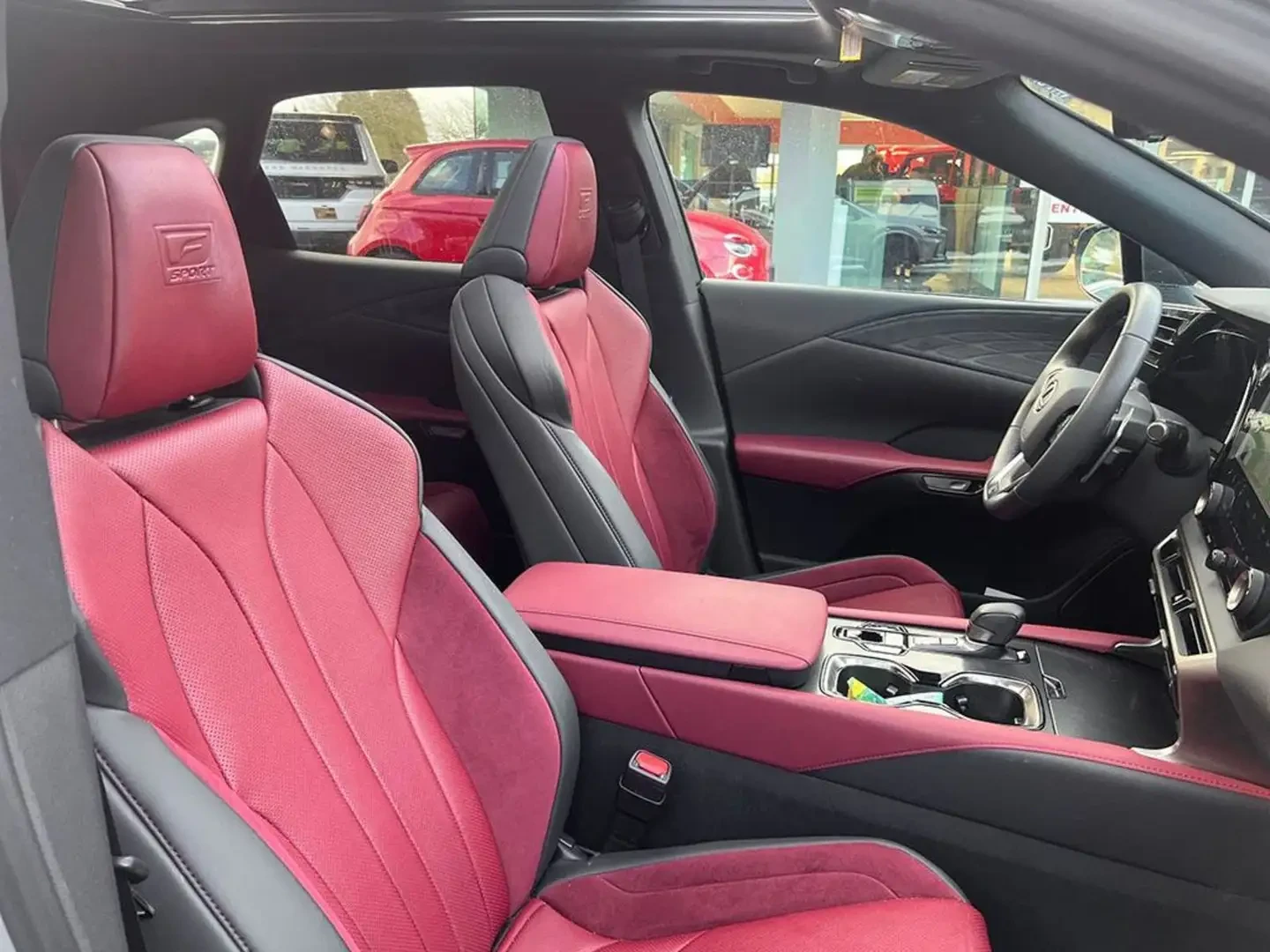 Lexus RX 500h F-SPORT/KEYLESS/LANE ASSIST//  | Mobile.bg   14