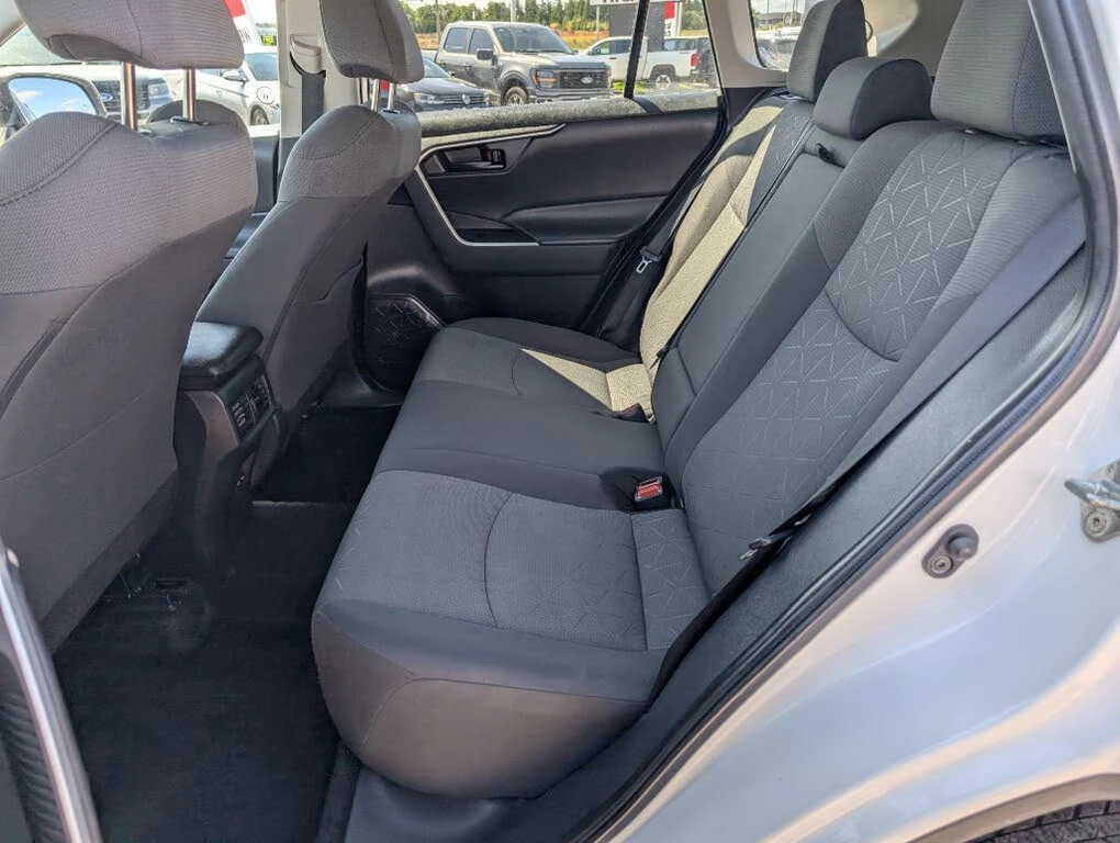 Toyota Rav4 *  *    *   *  | Mobile.bg   15