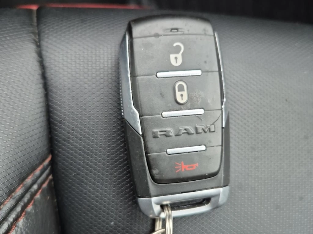 Dodge RAM 1500 * REBEL CREW CAB SHORT BED * CARFAX *   | Mobile.bg   6