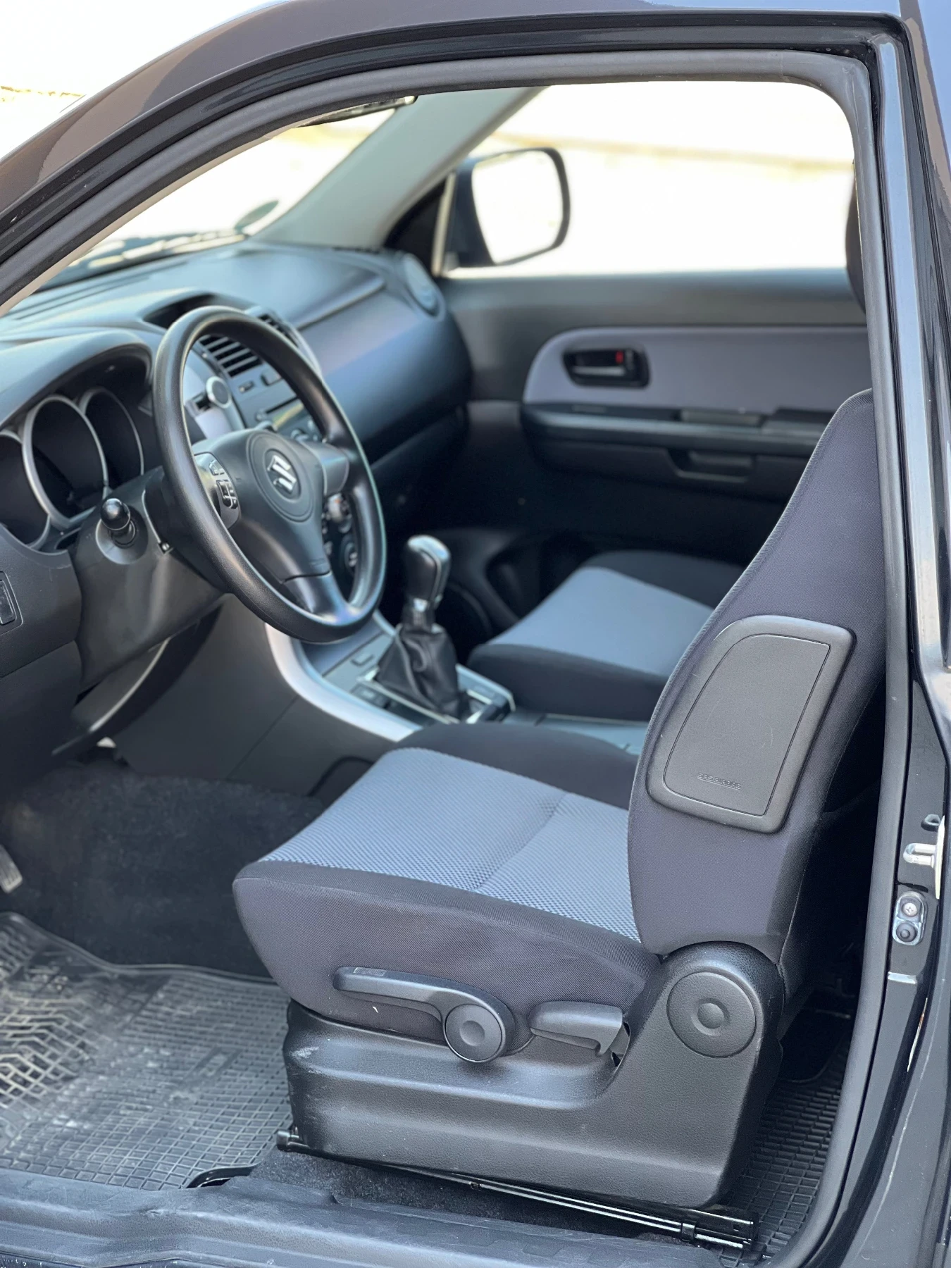 Suzuki Grand vitara 1.9 DDIS - изображение 6