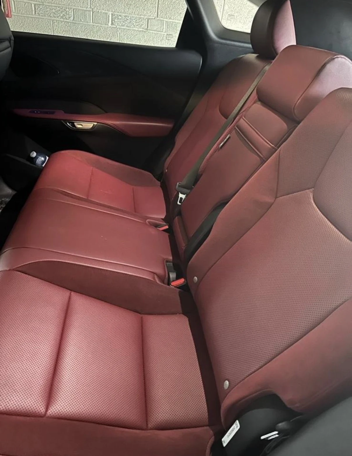 Lexus RX 500h Performance | Червена Кожа | Обдухване | Carfax | , снимка 8 - Автомобили и джипове - 53762256