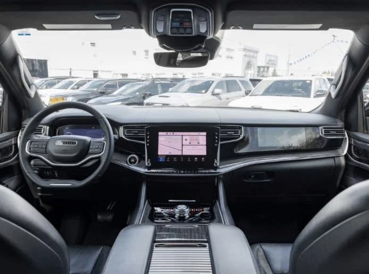 Jeep Grand Wagoneer 5.7 HEMI * 7 ����� * ��������� * �� * CARFAX *  | Mobile.bg � ����������� 8