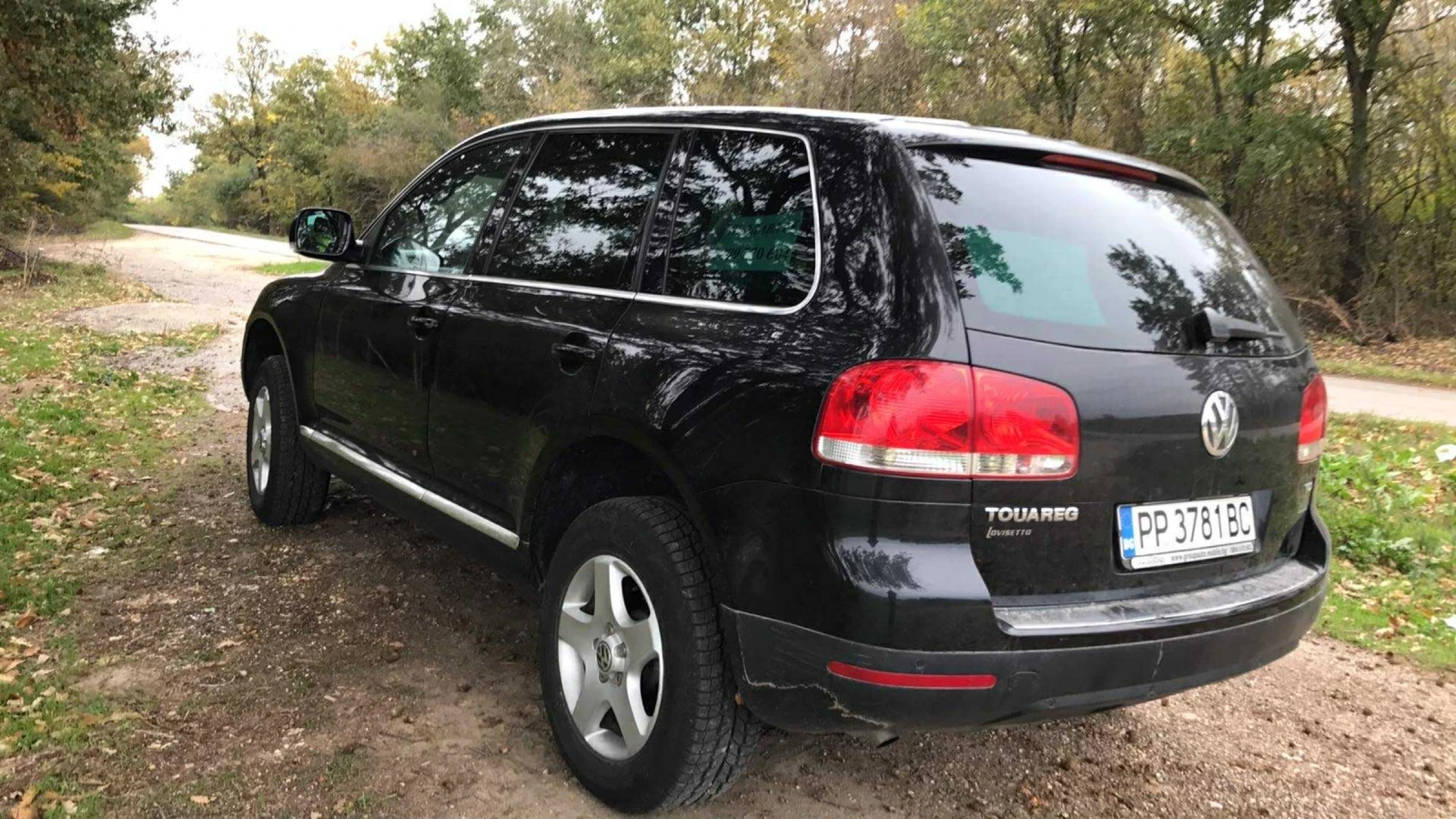 VW Touareg 2.5D, снимка 4 - Автомобили и джипове - 54804730