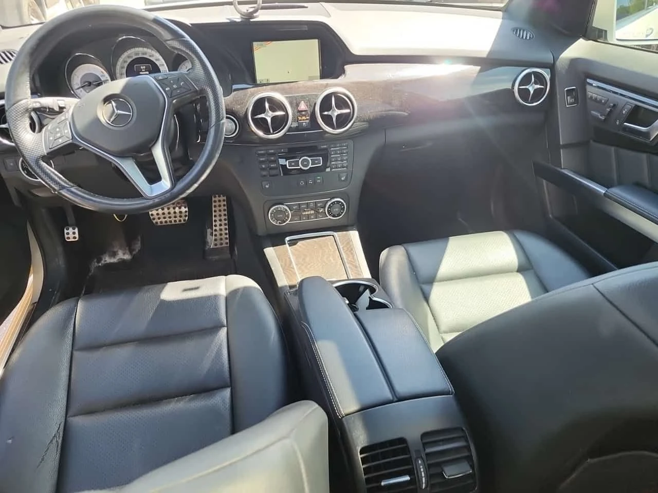 Mercedes-Benz GLK 4matic 350/АМГ ПАКЕТ/ПОДГРЕВ/ПАНО/ПАМЕТ/CARFAX/, снимка 9 - Автомобили и джипове - 54859708